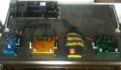 bjfe pedalboard1.jpg