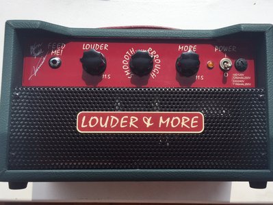 louder0.jpg